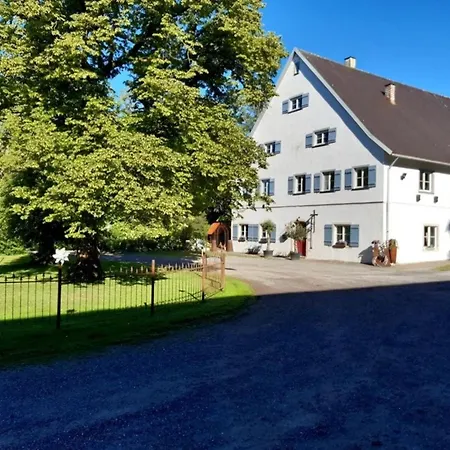 Roesslerhof Obstwiese